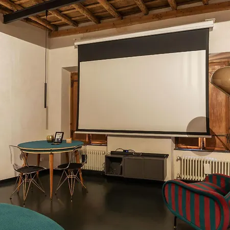 Guesthost - Vintage-modern Trastevere